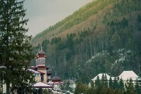Voyages en Roumanie sur l’autoroute : destinations fascinantes